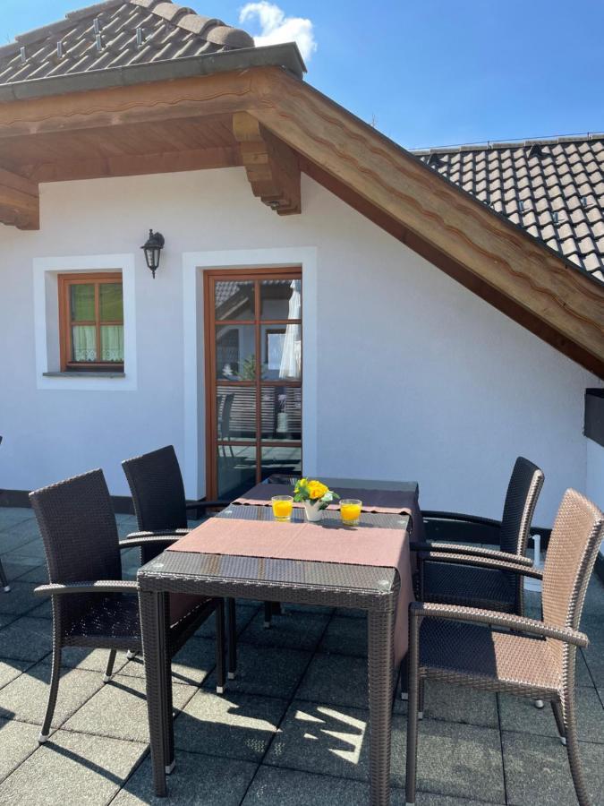 Ferienhaus Alpenblick Krakauschatten エクステリア 写真